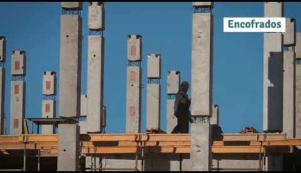 ¿Cuál es el tiempo de duración del Curso Formativo de Construcción y cuál es su plan de estudios?